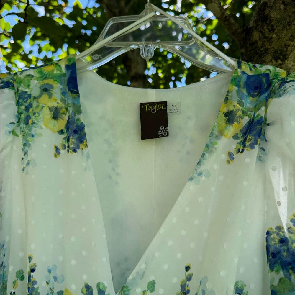 Taylor Floral Blue and Green Maxi V Neck Dress with Sheer Polka Dot Womens 10 - Picture 4 of 4